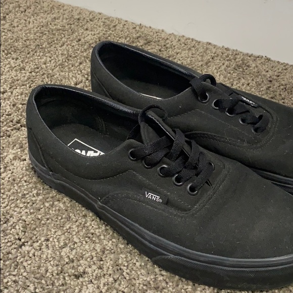 all black lace up vans